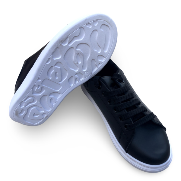 Classic Black - Image 2